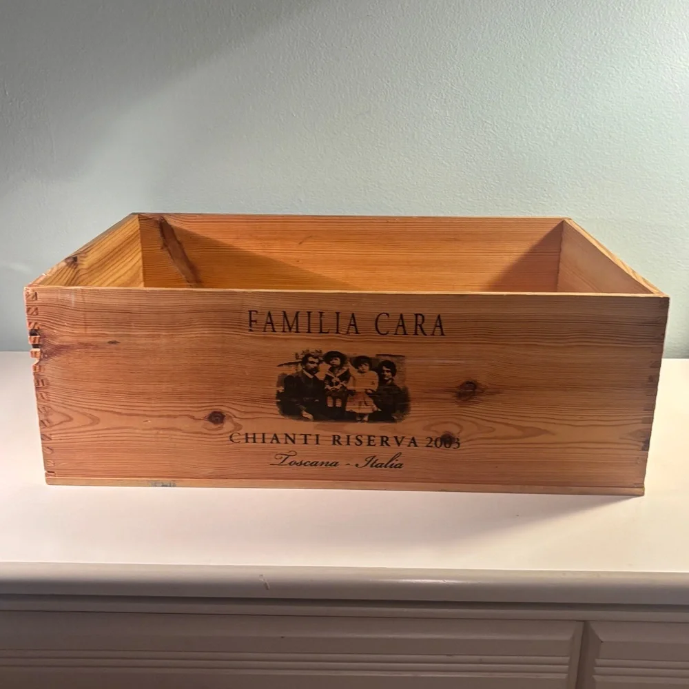 Chianti Reserva Vintage Wooden Wine Crate Familia Cara Italy